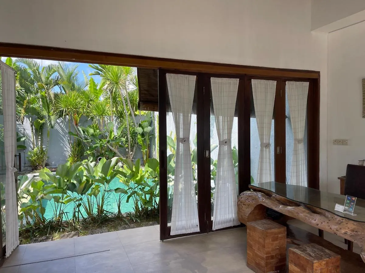 Balcony Living Apartment Σεμινιάκ